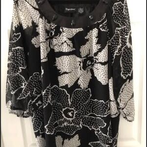 Maggie Barnes Black and White Floral Blouse Size 3X
